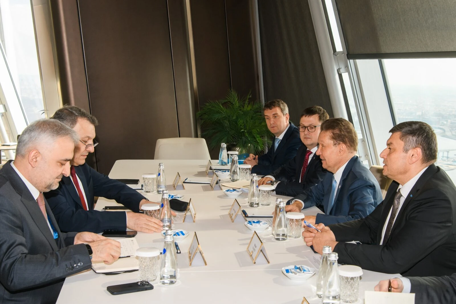 Türkiye's BOTAS, Gazprom discuss energy cooperation in St. Petersburg – Türkiye Today