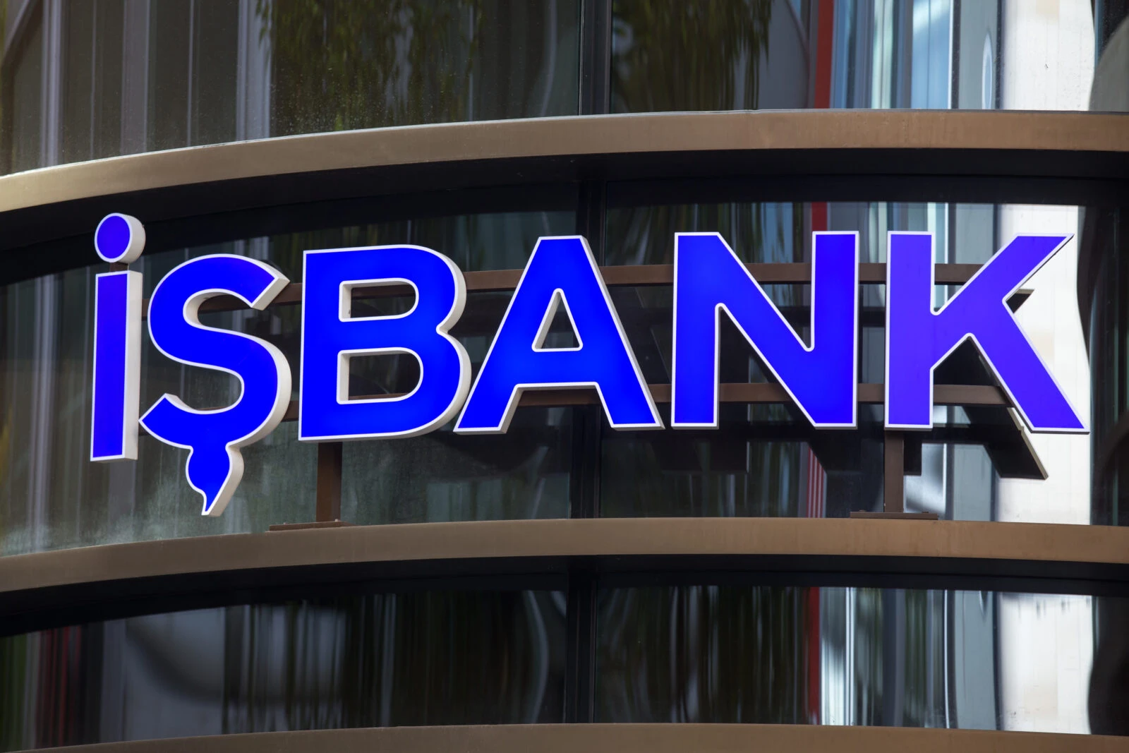 Türkiye’s Isbank receives 4M climate loan from French Development Agency – Türkiye Today