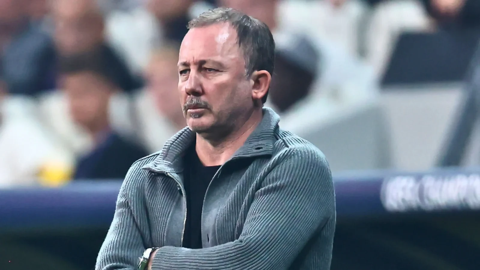 Turkish football legend accuses referee of ‘making up’ past officiating decisions – Türkiye Today