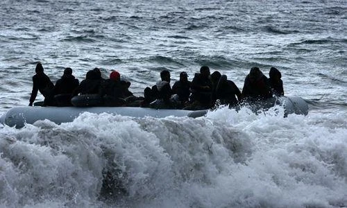 France rescues nearly 140 illegal migrants attempting to cross English Channel