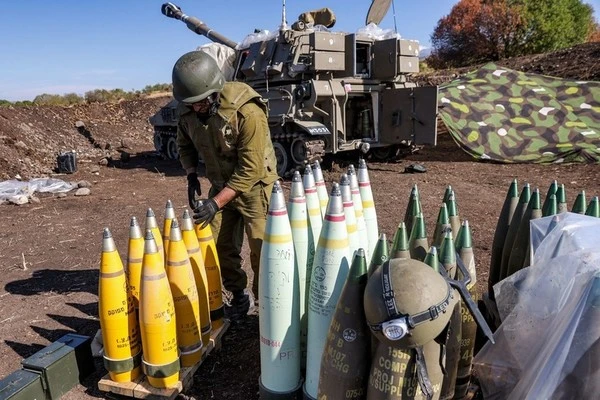 Britain delays decision on arms exports to Israel amid Gaza conflict