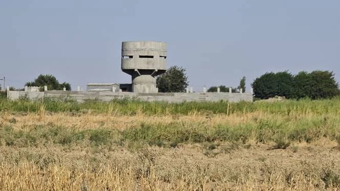 YPG/PKK terrorists seize Arab farmlands for US-backed watchtowers in Syria