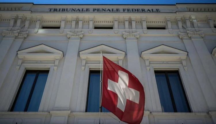 Switzerland suspends asylum procedures for Syrians