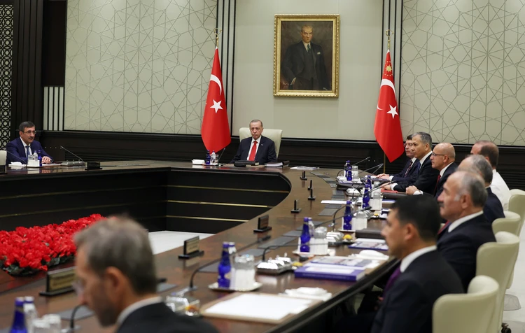 Türkiye urges Syrian regime to reconcile with its people and opposition