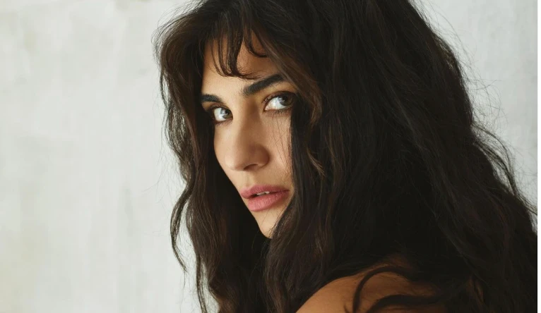 All about Turkish actor Tuba Buyukustun - Türkiye Today