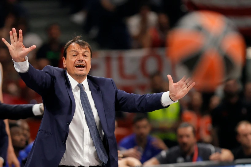 Ergin Ataman's ejection on incorrect call, Panathinaikos topples Zalgiris with 29-2 win