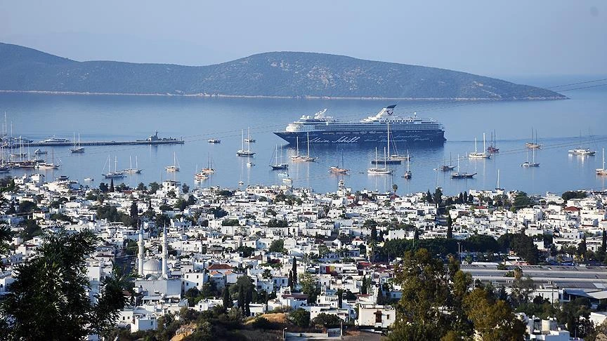 Bodrum's domestic tourism plummets 20% despite foreign visitor surge