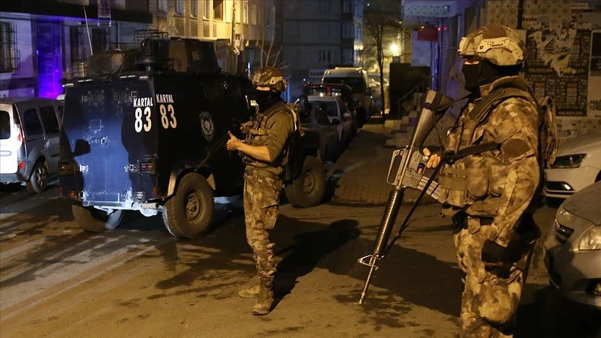 12 detained in counterterrorism operations in Istanbul and Sakarya