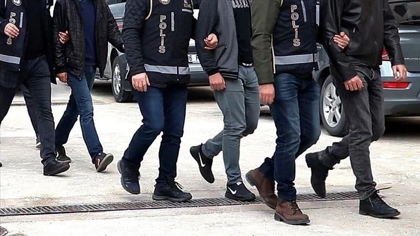 29 members of 2 criminal organizations arrested in Istanbul