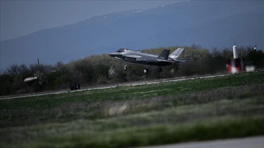 Greek minister’s F-35 threat undermines peace efforts with Türkiye