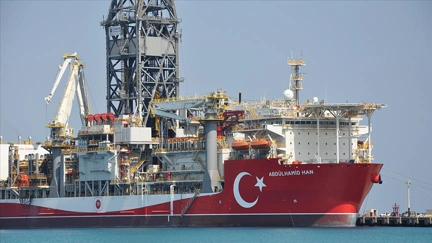 Turkish drilling ship sent off to new mission in Black Sea