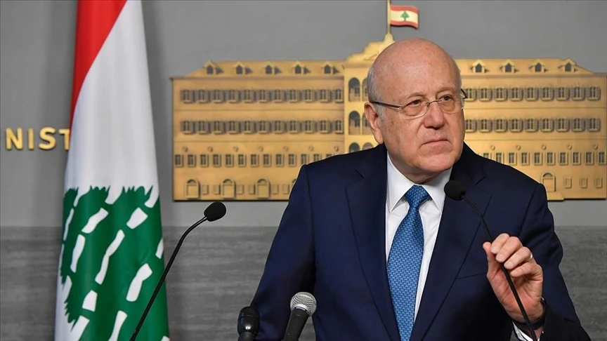 Lebanon's premier warns of fragile diplomacy to prevent war