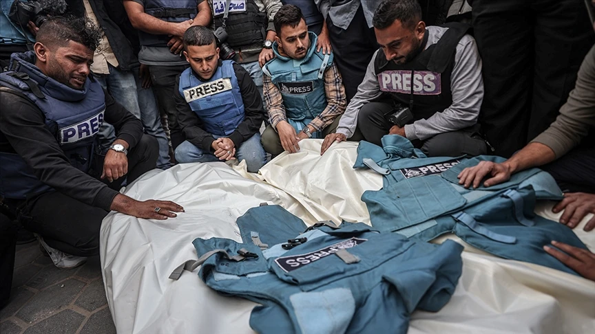 Israeli airstrike claims lives of 3 Palestinian journalists in Gaza shool attack