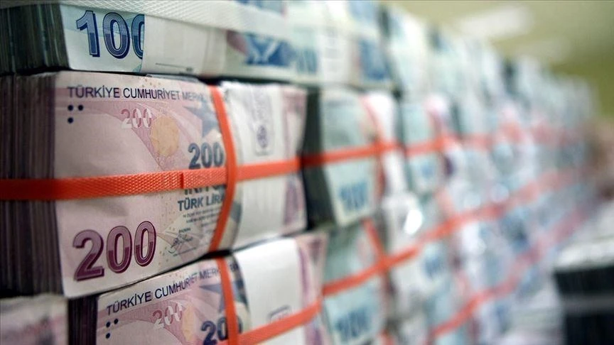 File photo shows stacks of Turkish lira banknotes.