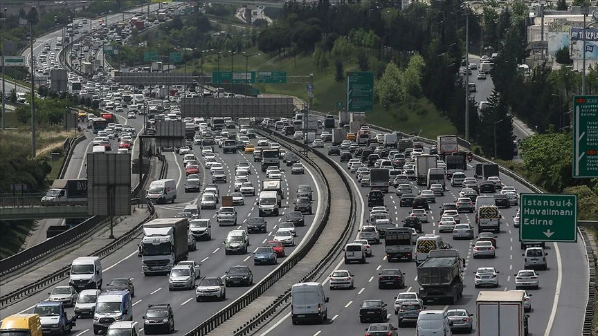 Motor vehicle tax raised by nearly 44%—new rates for cars in Türkiye in 2025 