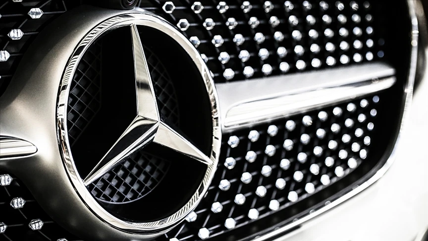 German giant Mercedes-Benz sees 4% drop in vehicle sales for 2024