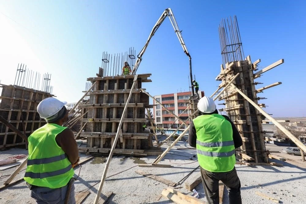 Turkish contractors secure 2nd place in global construction rankings