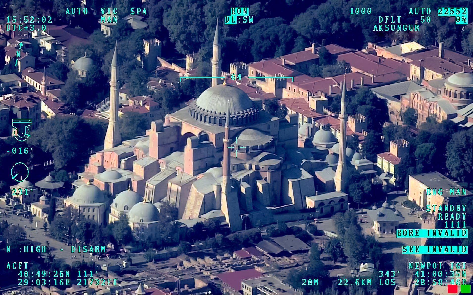 Aksungur UAV stuns with 24 kilometers Hagia Sophia shot