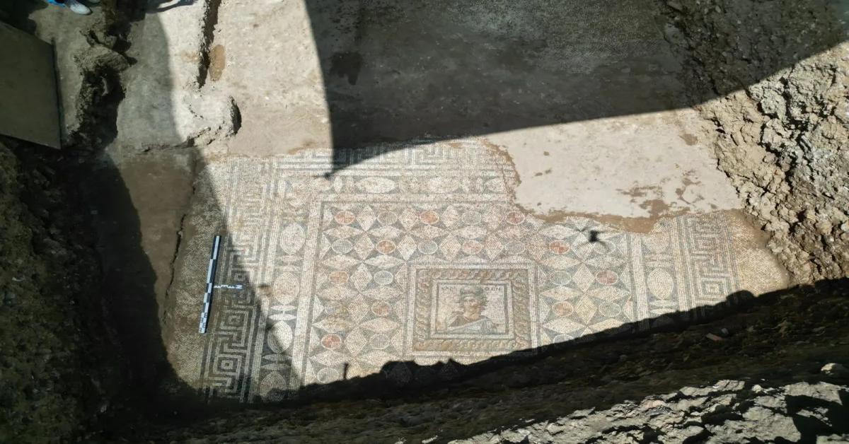 Centuries-old Muse Calliope's mosaic discovered in Antalya
