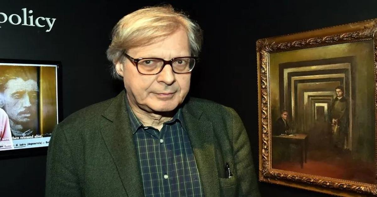 Prominent art critic and Italian official accused of art theft