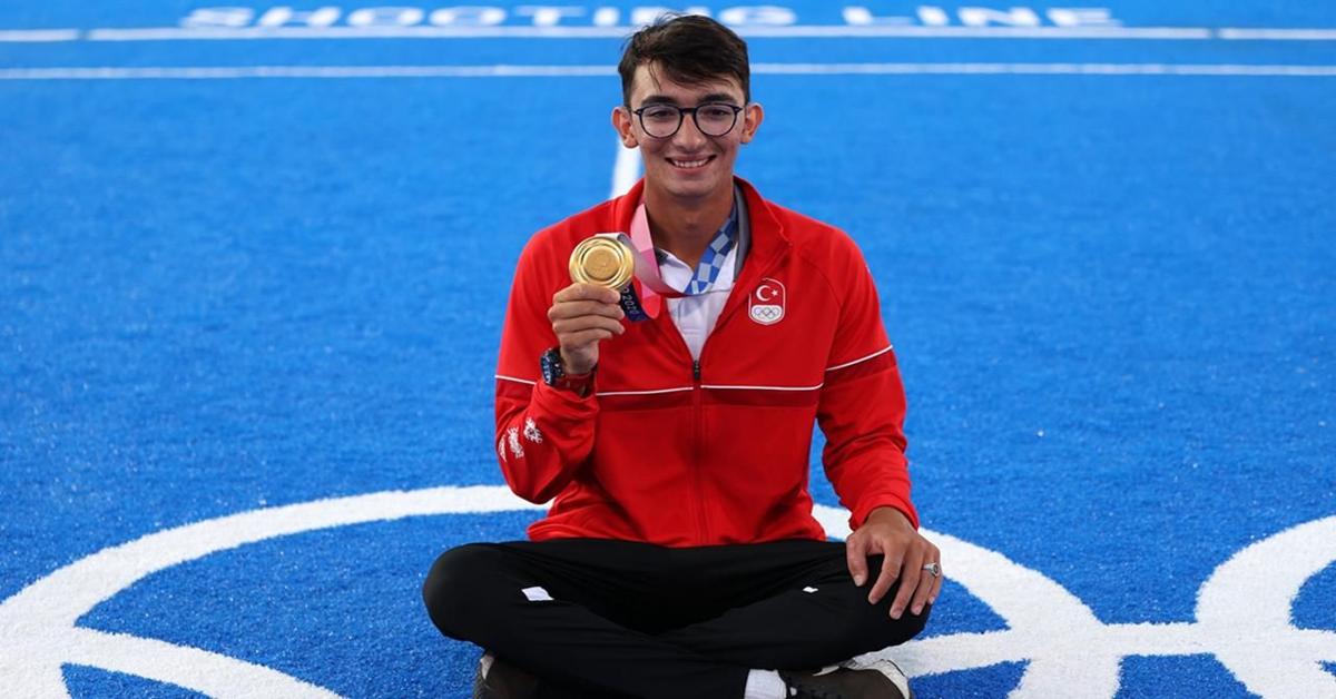 Turkish archery star Gazoz included in top 100 athletes for Paris 2024 – Türkiye Today