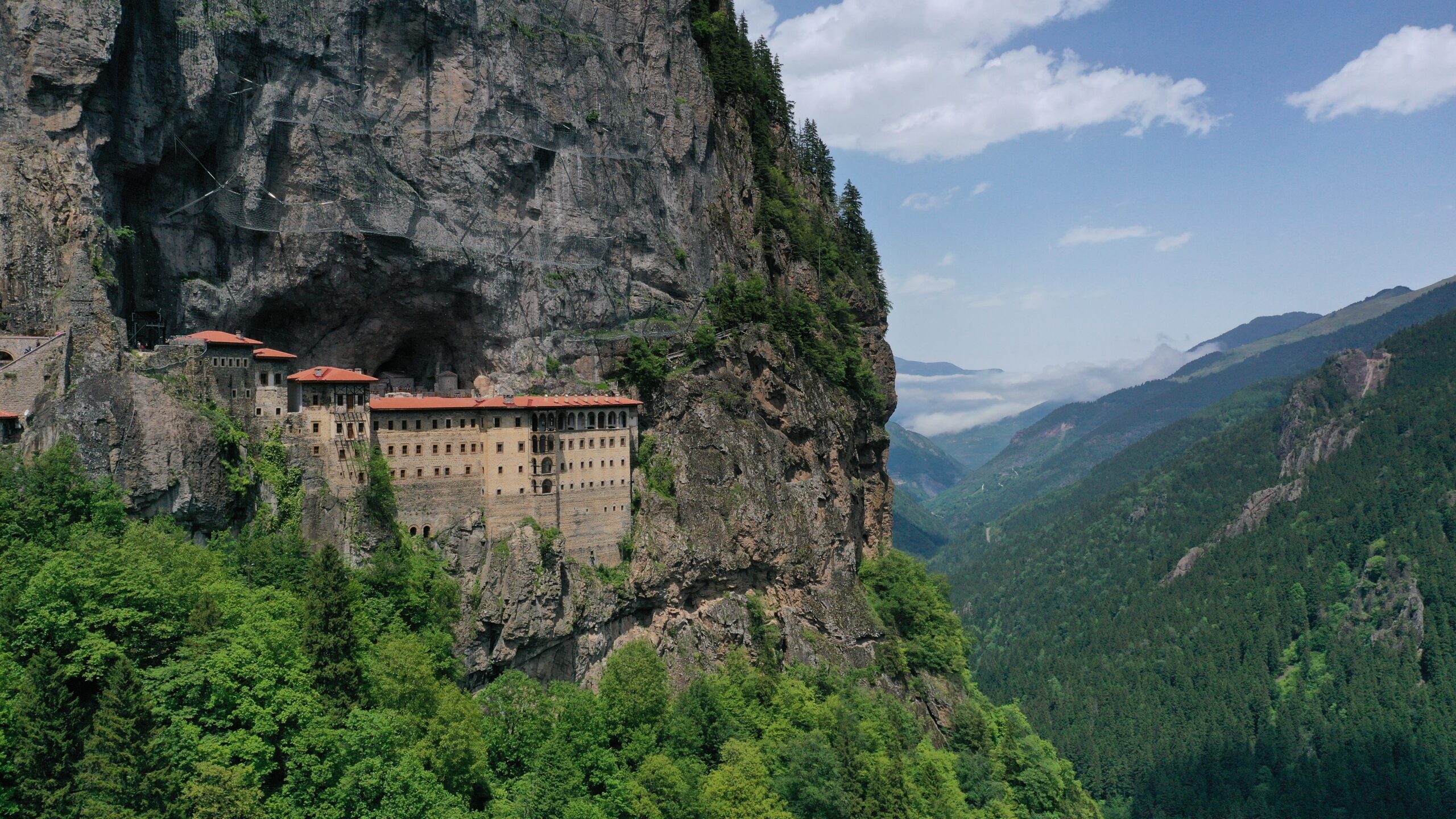 Claims of damage to ancient frescoes in Sumela Monastery debunked