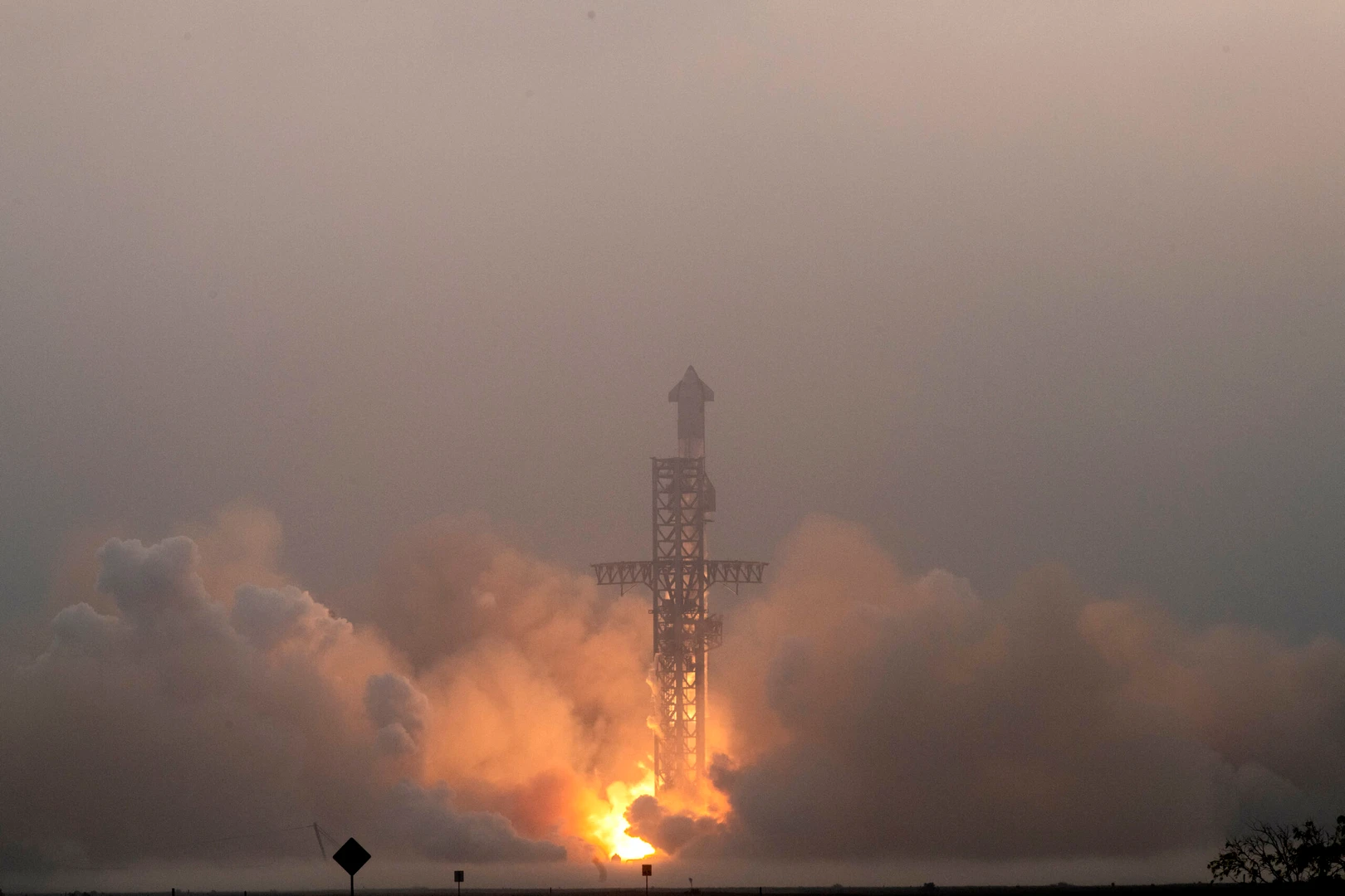 SpaceX celebrates Starship Rocket's first successful splashdown