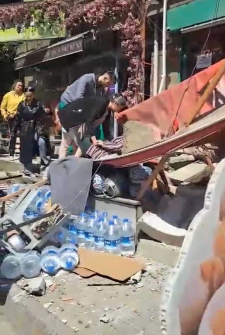 Building collapse crisis in Istanbul sparks earthquake concerns