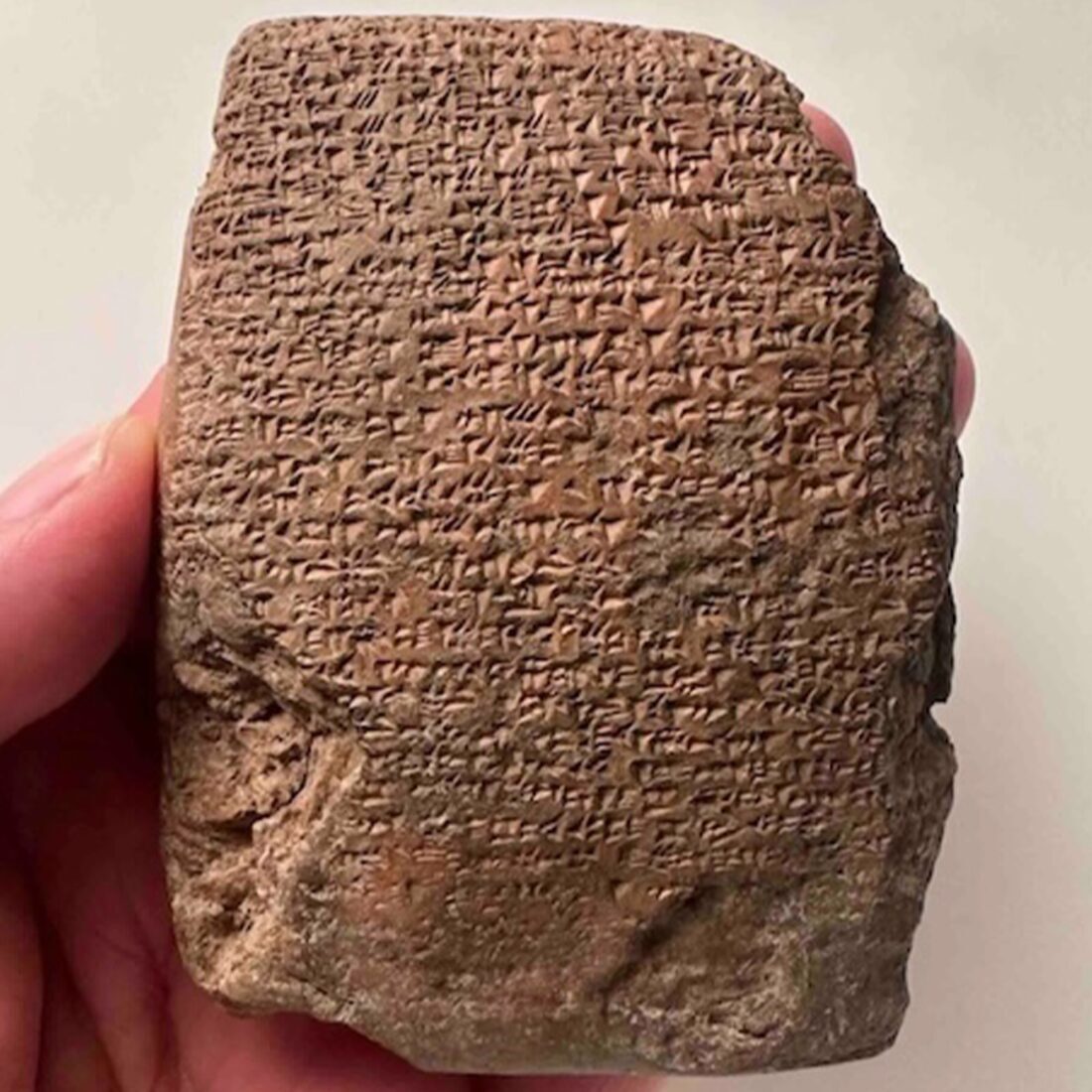 Hittite tablet discovered in Türkiye's Kirikkale's reveals secrets from past