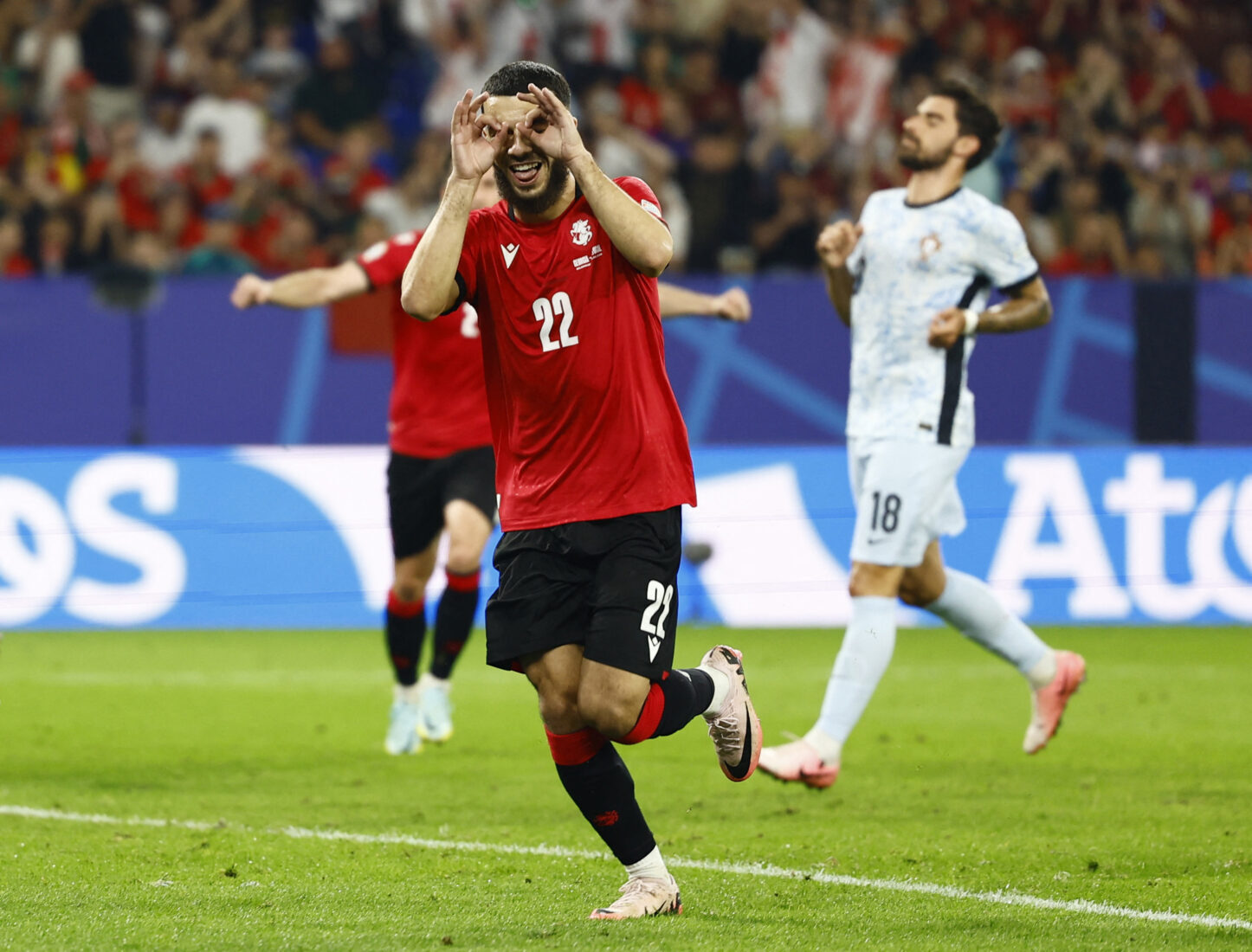 Euro 2024 group stage concludes with dramatic matches, record-breaking performances