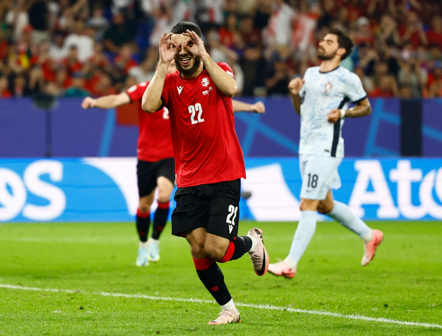 Euro 2024 group stage concludes with dramatic matches, record-breaking performances