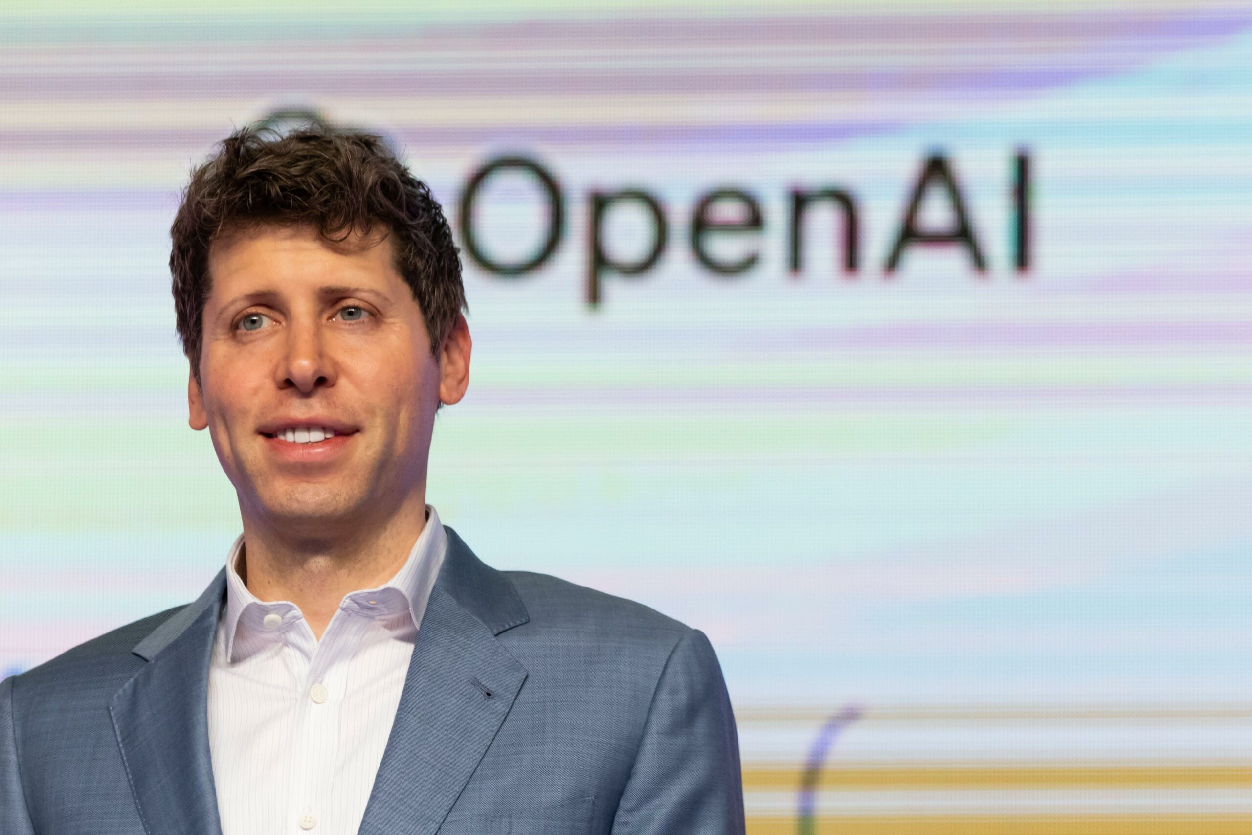 OpenAI establishes safety committee amid concerns over AI risks