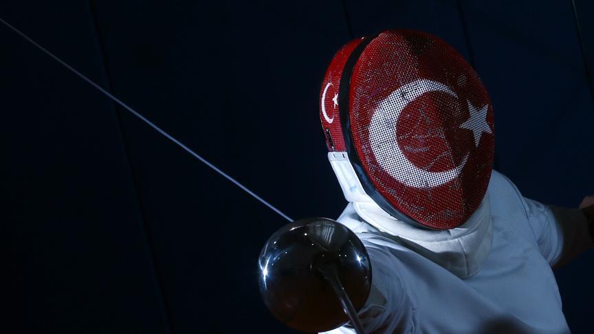 Türkiye sends 24 fencers to European Championship in Basel