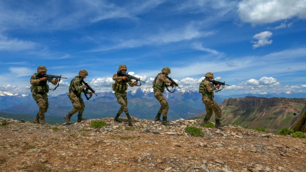 Türkiye neutralizes 16 PKK/YPG terrorists in northern Iraq, Syria