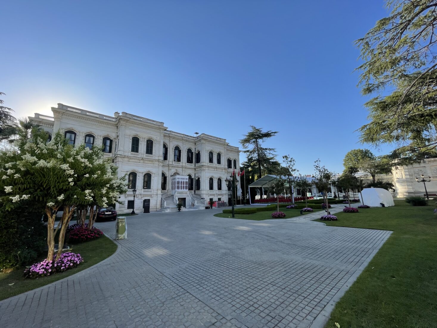 Istanbul's Yildiz Palace reborn: 115-year retrospective from Gertrude Bell’s archive