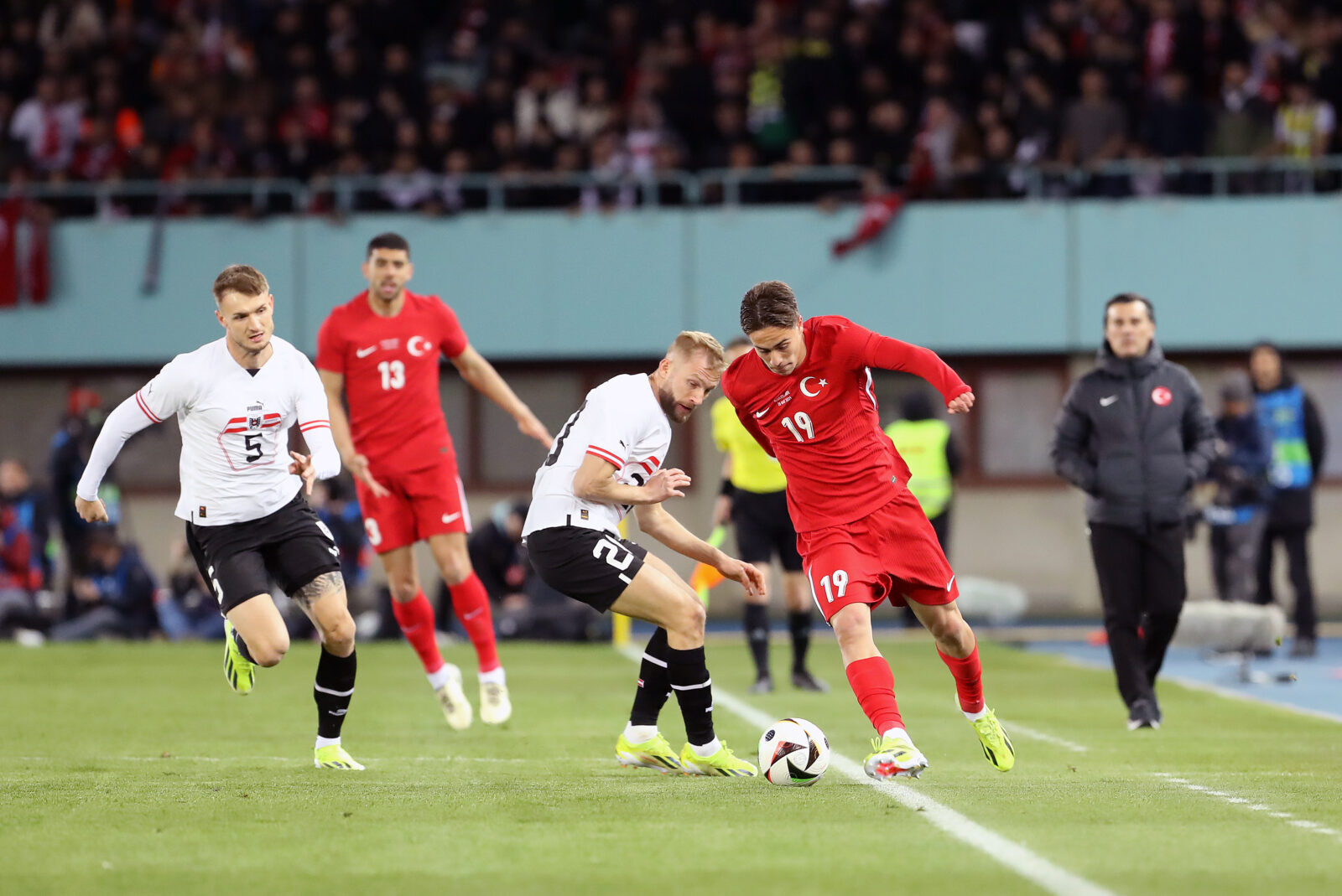 Türkiye to face Austria in Euro 2024 round of 16 clash