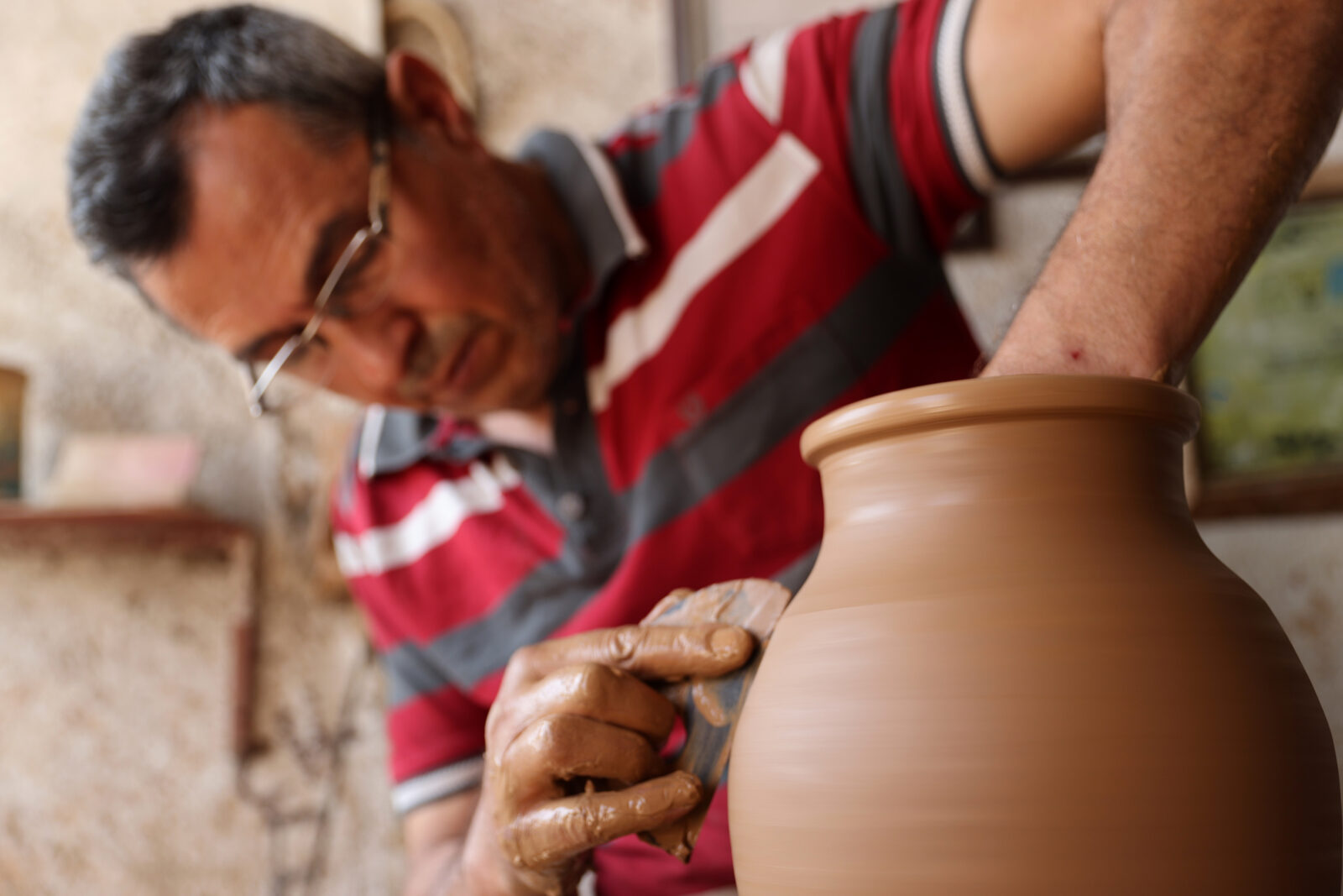 A master potter’s journey: 40 years of crafting tradition in Avanos