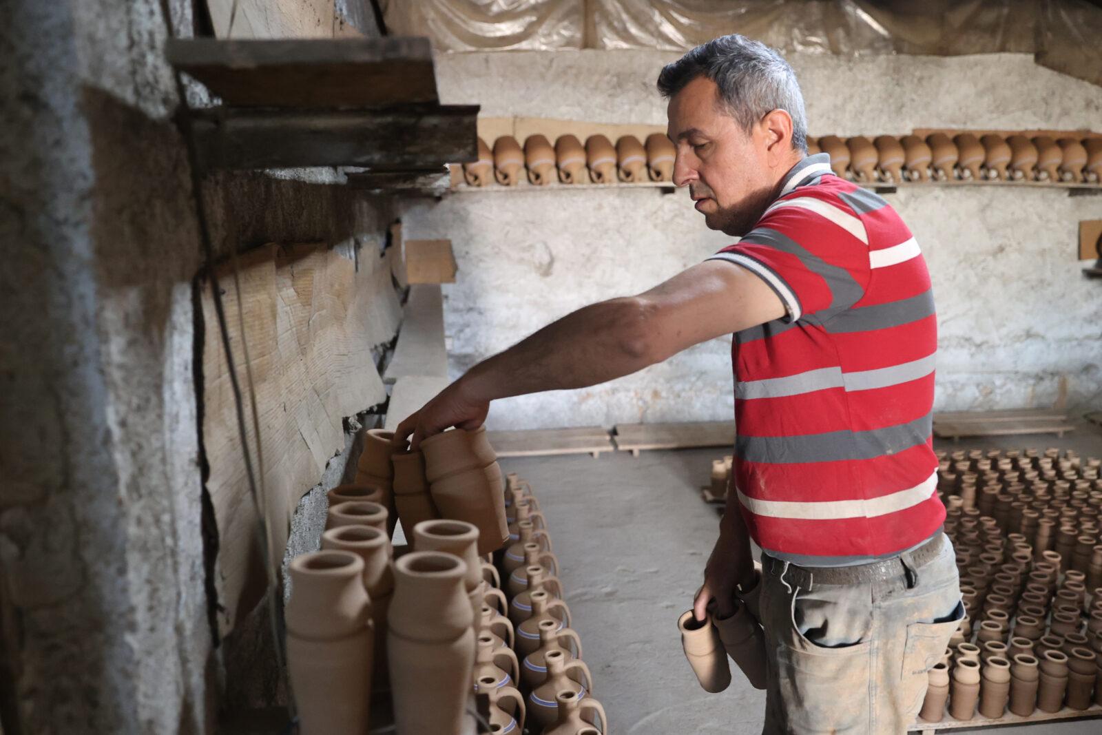 A master potter’s journey: 40 years of crafting tradition in Avanos