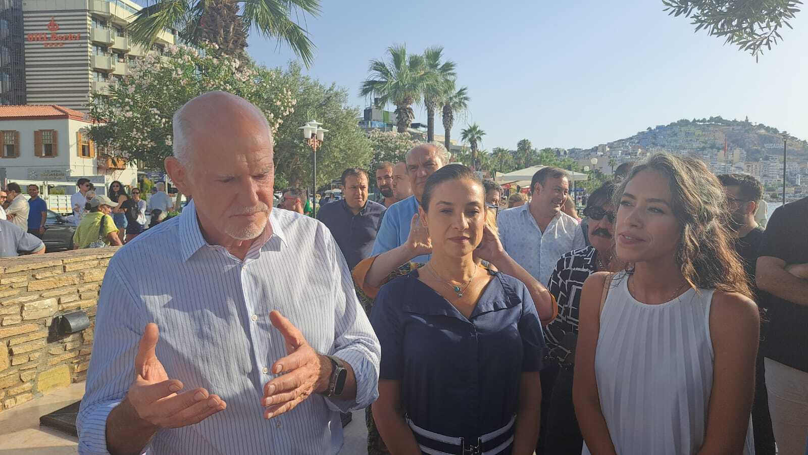 Former Greek PM Papandreou calls for Greek-Turkish unity in combating forest fires