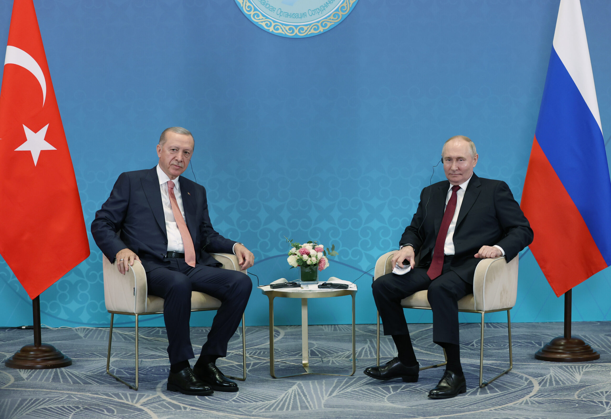 President Erdogan conveys normalization message to Assad through Putin
