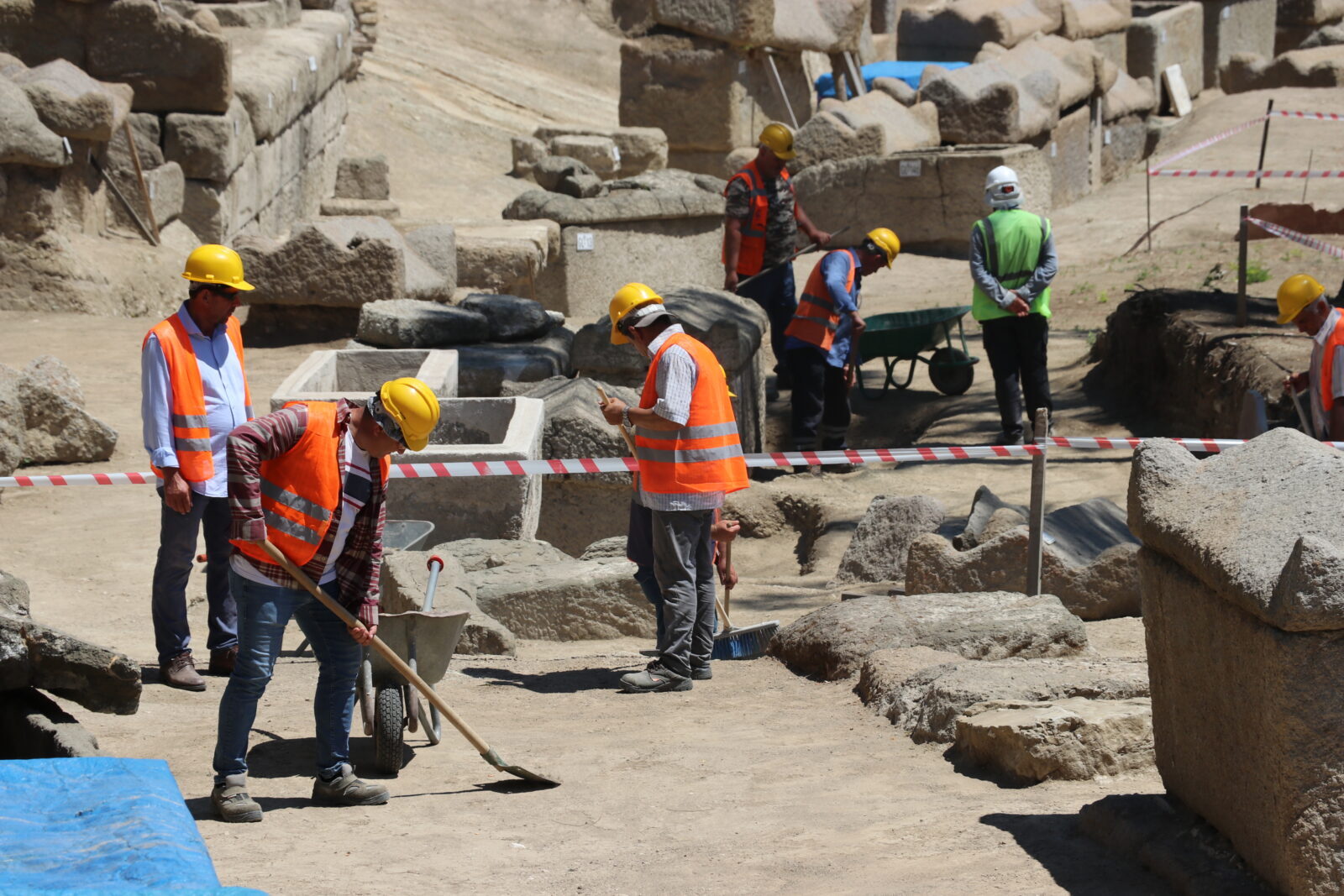 Roman necropolis unearthed in Zonguldak's ancient city Tios