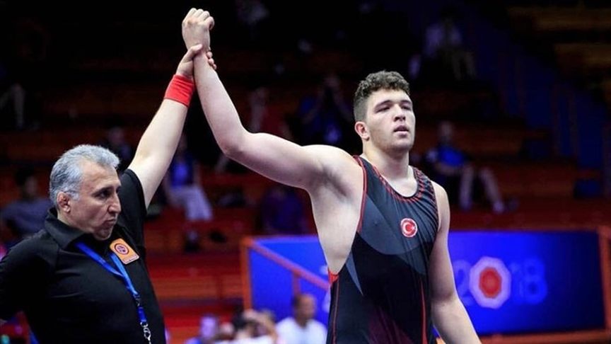 World, European champion Turkish wrestler Kayaalp temporarily banned from Paris 2024 Olympics