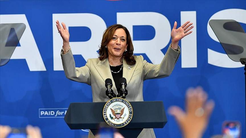 Trump leads Harris by 2 points in latest poll after Biden withdrawal