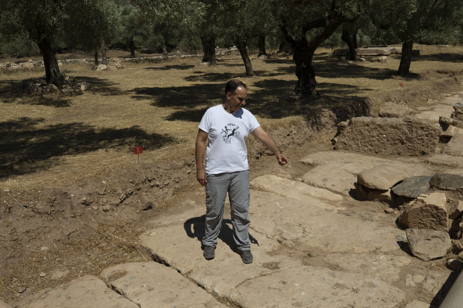 Türkiye's ancient Nysa: Discovery of 1,000-year-old tombs reveals tragic past