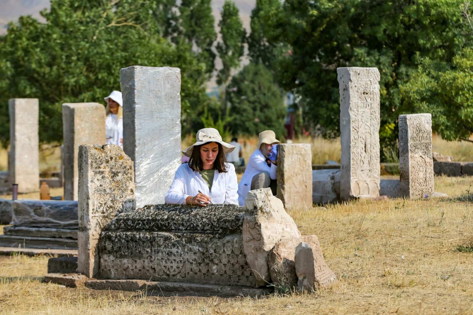 Archeologists unearth 6 sarcophagi, gravestone in Türkiye's Seljuk Cemetery