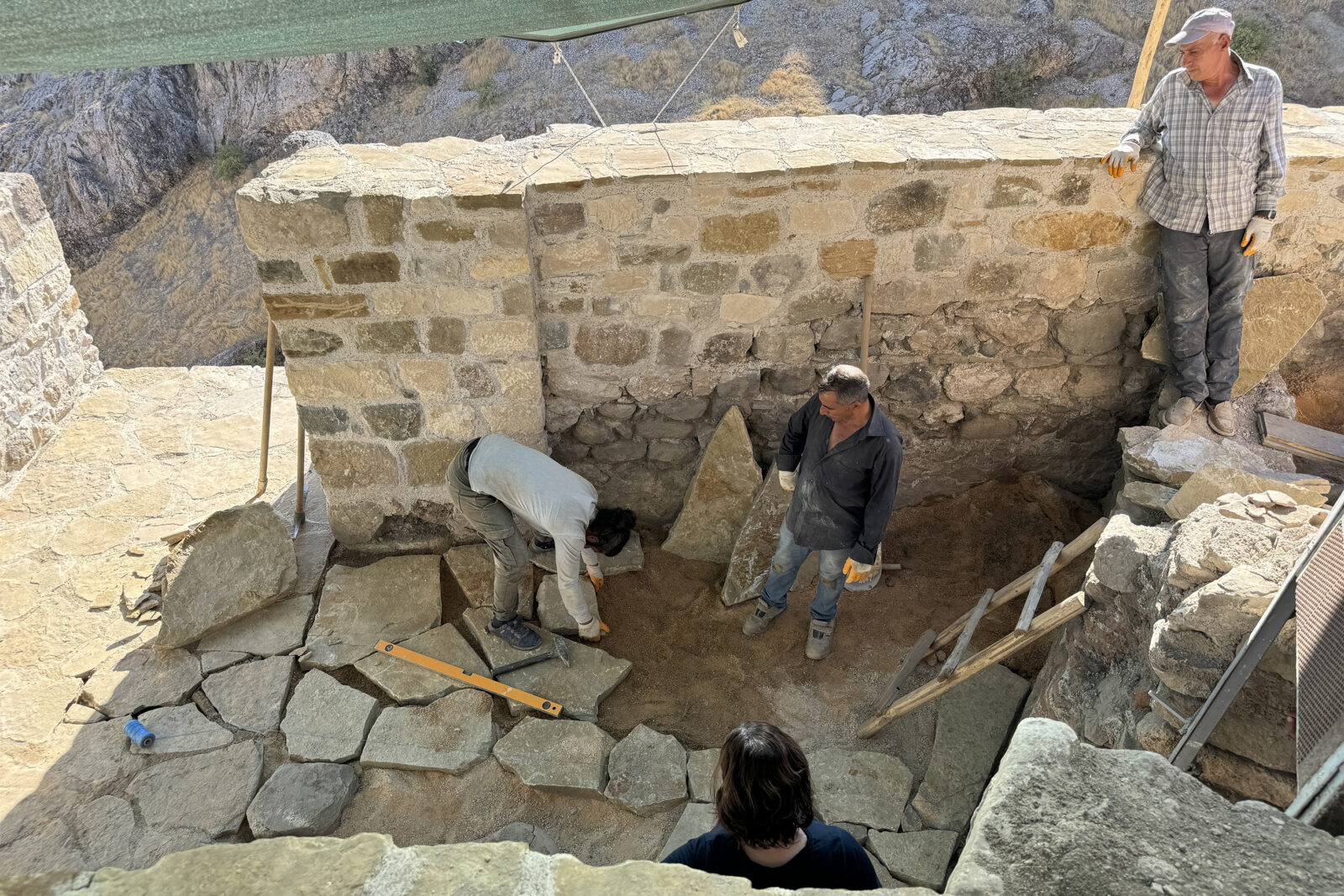 1000-year-old industrial site unearthed at Türkiye's Harput Castle