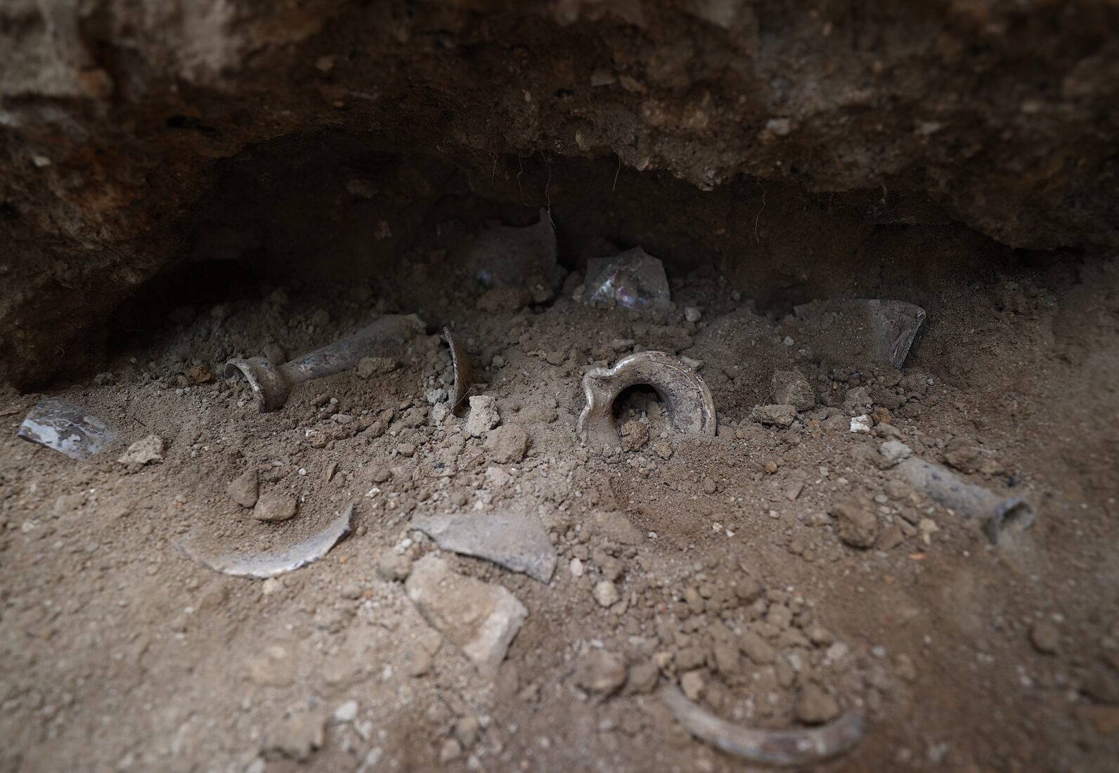 Türkiye's Silifke Castle reveals evidence of 'cult of dead' in new archaeological dig