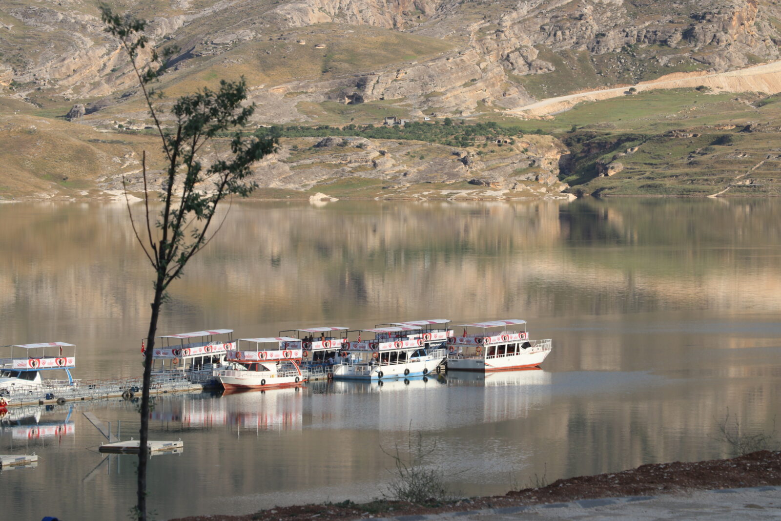 Work on Türkiye's Hasankeyf Archaeopark, Shahap Valley nears completion