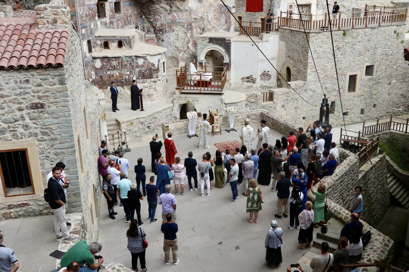 Uniting cultures at Türkiye's Sumela Monastery ceremony