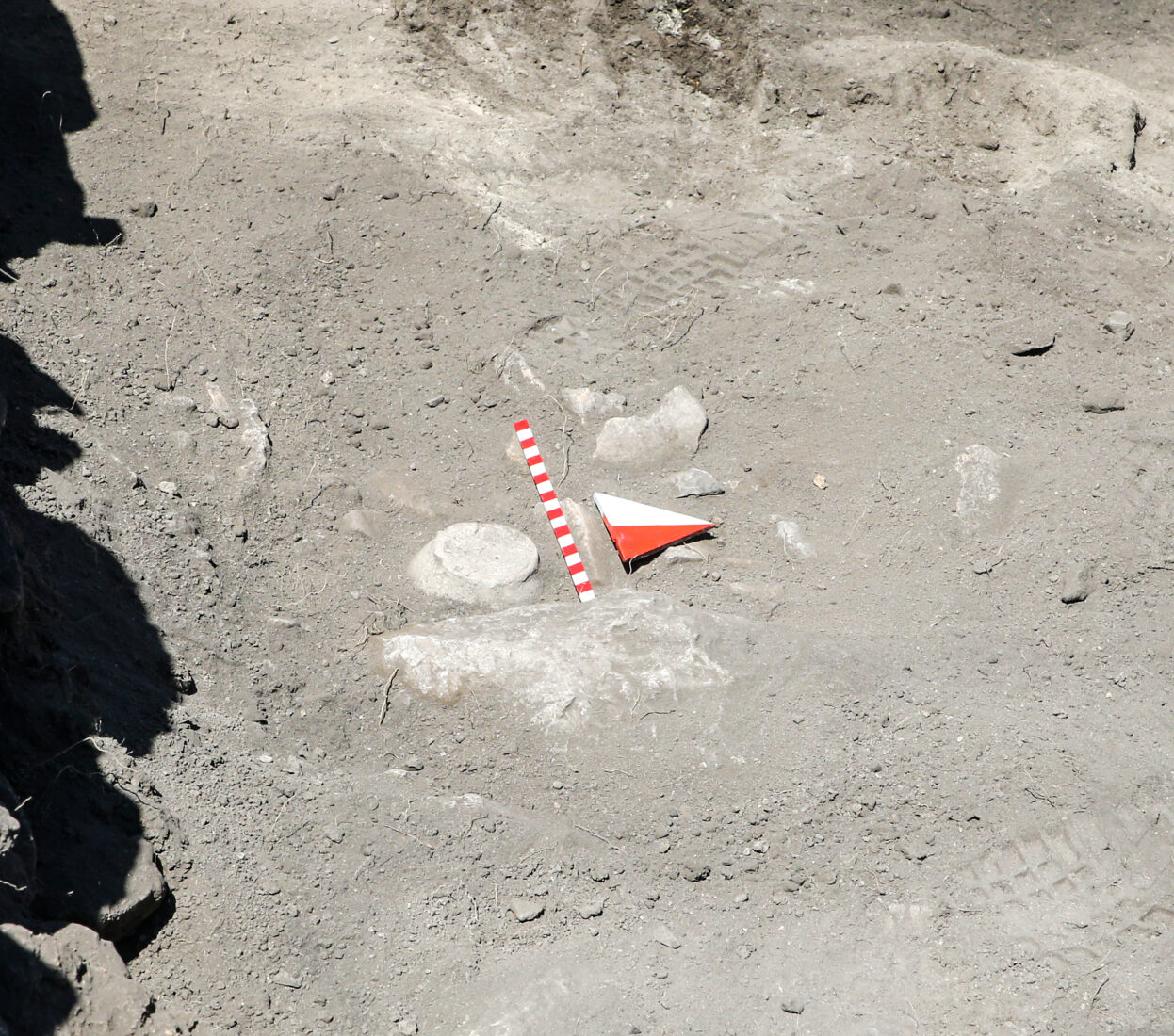 Remains of Abbasid Mosque unearthed in Anavarza Ancient City, Türkiye